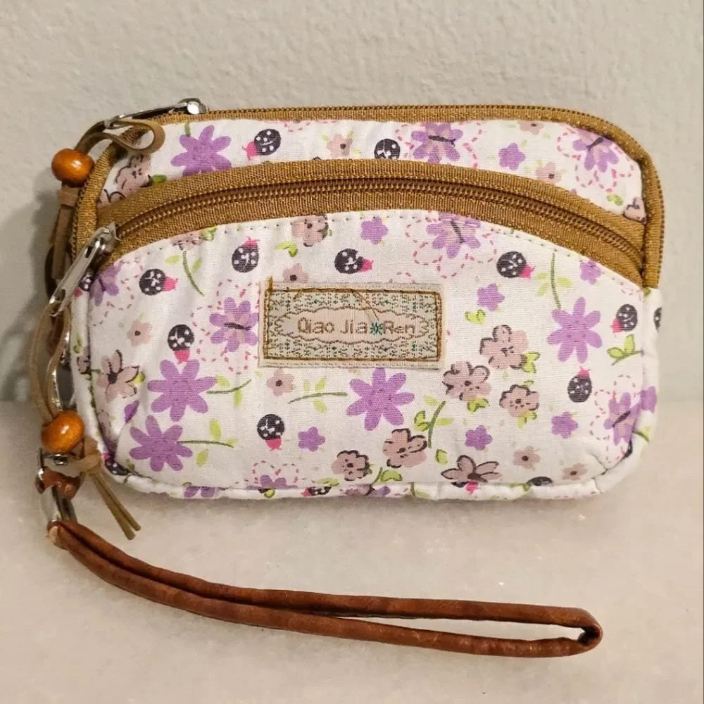 Jewelry Mini Travel Organizer In Floral Fabric by Qiao jia ren